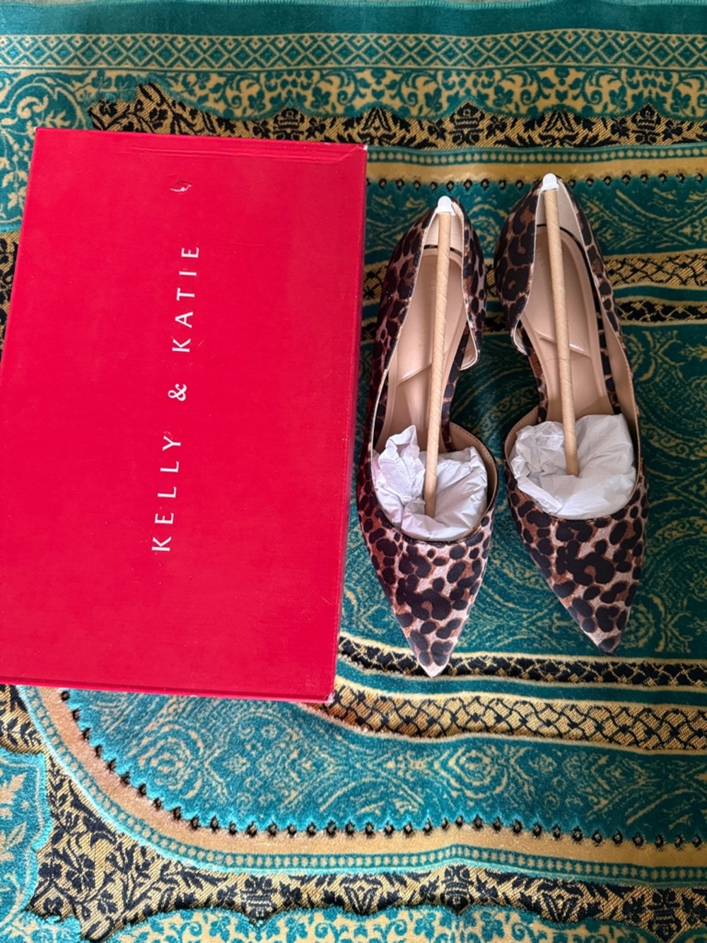 Kelly & Katie Leopard-Print Pointed Toe Heels - Brown & Black